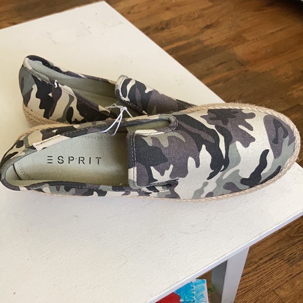 Esprit Camo Espadrille Loafer - Picture 3 of 7